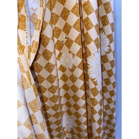 White Daisies/Orange Checkers high-low Cutout dress by beyond the radar Sz L￼ - Picture 5 of 6